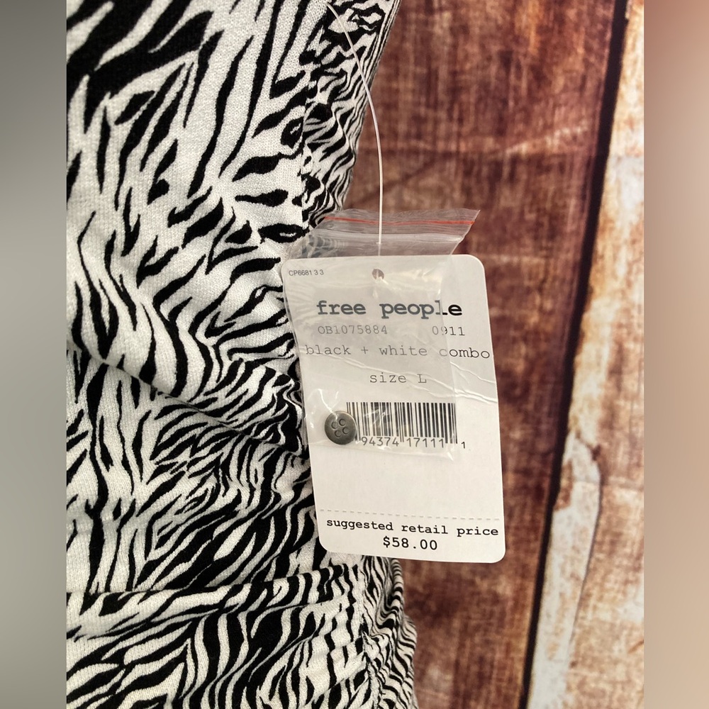 Free People | NWT Animal Print RacerBack Tank - Picture 8 of 10